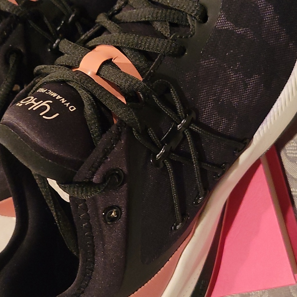 Ryka Dynamic Pro Black Camo Size 6 Women's Sneakers Brand NEW - Picture 11 of 11